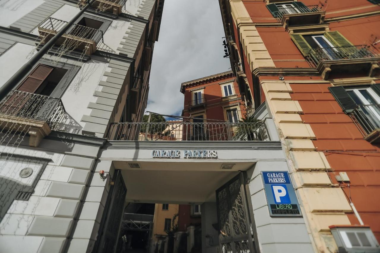 Insieme Suites Νάπολη Εξωτερικό φωτογραφία